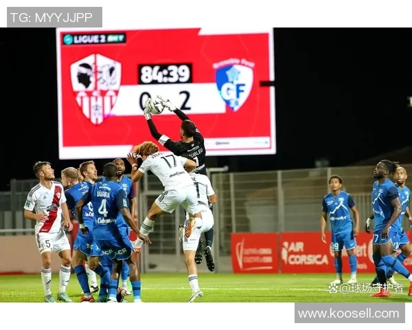 格勒诺布与卡昂的精彩对决谁能在赛场上笑到最后 格勒诺布与卡昂的精彩对决谁能在赛场上笑到最后